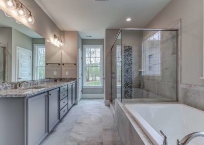 Robuck Homes - Edgewood - Bath
