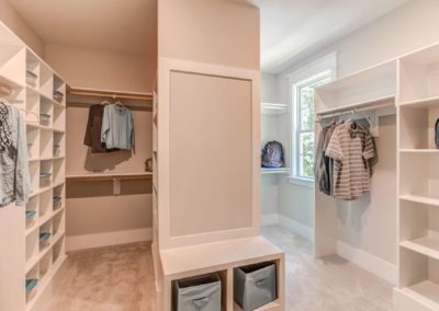 Robuck Homes - Madison - Owners Closet